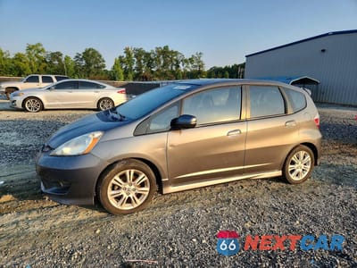 2011 HONDA FIT SPORT JHMGE8H54BC002140 - główne zdjęcie licytacji z USA - miniatura