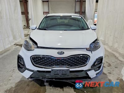 Piąte zdjęcie samochodu w środku: 2020 KIA SPORTAGE LX VIN:KNDPMCAC6L7630159 - miniatura