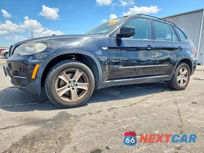 2012 BMW X5 XDRIVE35I 5UXZV4C59CL745225 - główne zdjęcie licytacji z USA - miniatura