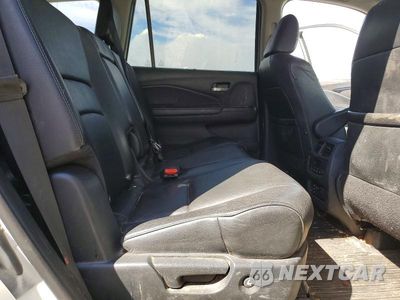 Zdjęcie 11 z 13 samochodu: 2018 HONDA PILOT TOURING VIN:5FNYF6H96JB048841 - miniatura