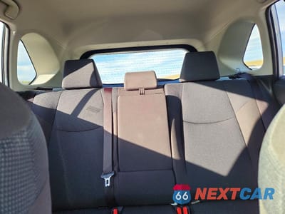 Zdjęcie 10 z 14 samochodu: 2020 TOYOTA RAV4 LE VIN:JTMMWRFV9LD059682 - miniatura