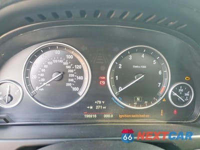 Zdjęcie 9 z 13 samochodu: 2017 BMW X5 SDRIVE35I VIN:5UXKR2C34H0U21875 - miniatura