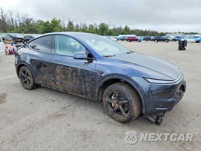 Czwarte zdjęcie samochodu z boku: 2026 TESLA MODEL Y VIN:7SAYGDEE5TA410647 - miniatura