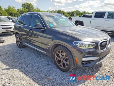 Czwarte zdjęcie samochodu z boku: 2021 BMW X3 SDRIVE30I VIN:5UXTY3C0XM9E72714 - miniatura