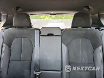 Zdjęcie 10 z 13 samochodu: 2020 VOLVO XC40 T5 R-DESIGN VIN:YV4162UM2L2288914 - miniatura