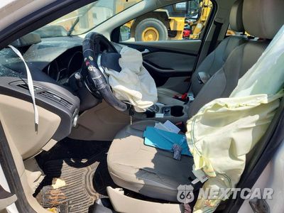 Zdjęcie 7 z 12 samochodu: 2012 FORD FOCUS SEL VIN:1FAHP3H24CL346793 - miniatura