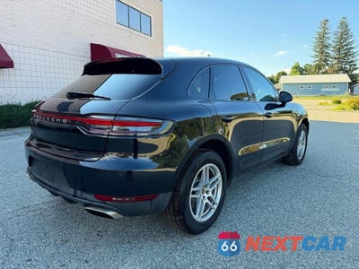 Czwarte zdjęcie samochodu z boku: 2021 PORSCHE MACAN VIN:WP1AA2A57MLB08979 - miniatura