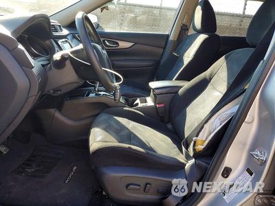 Zdjęcie 7 z 12 samochodu: 2016 NISSAN ROGUE SV VIN:5N1AT2MV9GC815508 - miniatura