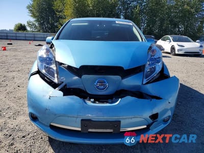 Piąte zdjęcie samochodu w środku: 2015 NISSAN LEAF SL VIN:1N4AZ0CP1FC313669 - miniatura