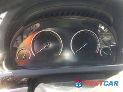 Zdjęcie 9 z 12 samochodu: 2012 BMW 650 XI VIN:WBALZ5C55CDX64489 - miniatura