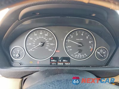 Zdjęcie 9 z 12 samochodu: 2014 BMW 320 I XDRIVE VIN:WBA3C3C57EF984794 - miniatura