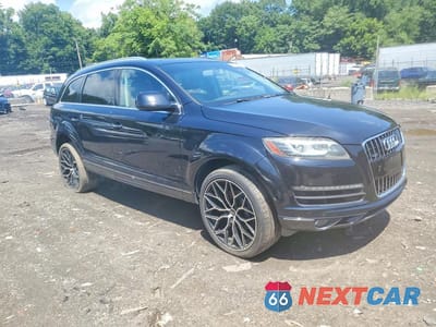 Czwarte zdjęcie samochodu z boku: 2012 AUDI Q7 PREMIUM PLUS VIN:WA1LMAFE9CD009765 - miniatura