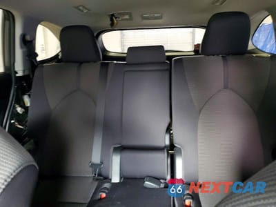 Zdjęcie 10 z 13 samochodu: 2023 TOYOTA HIGHLANDER LE VIN:5TDKDRAH0PS015482 - miniatura