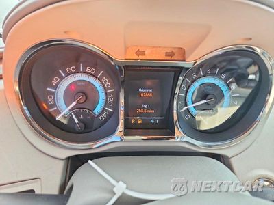 Zdjęcie 9 z 12 samochodu: 2010 BUICK LACROSSE CXS VIN:1G4GE5EV0AF255811 - miniatura