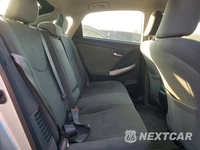 Zdjęcie 10 z 12 samochodu: 2013 TOYOTA PRIUS THREE VIN:JTDKN3DU9D5586814 - miniatura