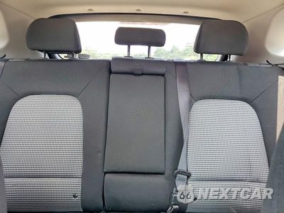 Zdjęcie 10 z 14 samochodu: 2019 HYUNDAI KONA SEL VIN:KM8K22AA5KU210834 - miniatura