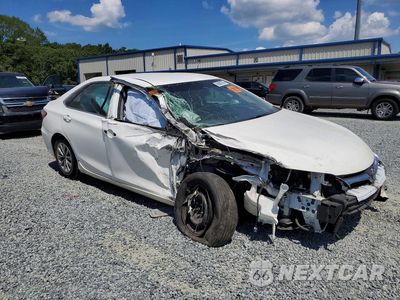 Czwarte zdjęcie samochodu z boku: 2017 TOYOTA CAMRY LE VIN:4T1BF1FK0HU347172 - miniatura