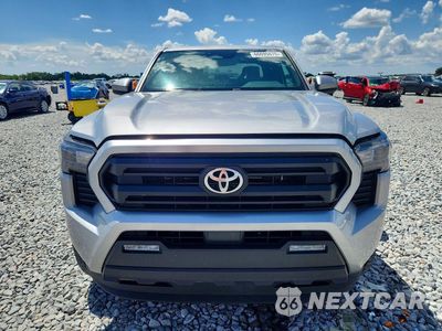 Piąte zdjęcie samochodu w środku: 2025 TOYOTA TACOMA SR5 VIN:3TMKB5FN8SM047862 - miniatura