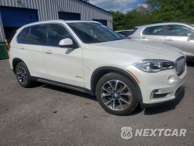 Czwarte zdjęcie samochodu z boku: 2018 BMW X5 XDRIVE35I VIN:5UXKR0C57J0Y06309 - miniatura