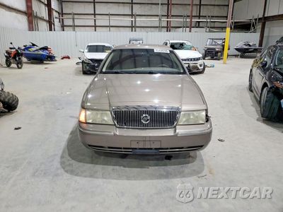 Piąte zdjęcie samochodu w środku: 2004 MERCURY GRAND MARQUIS LS VIN:2MEFM75W44X650427 - miniatura