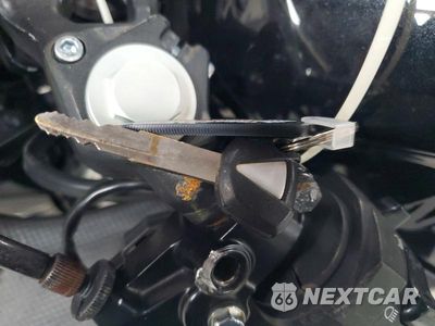 Zdjęcie 8 z 9 samochodu: 2018 KAWASAKI EX400 VIN:JKAEXKH11JDA12191 - miniatura