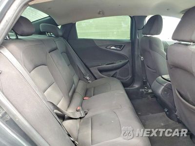 Zdjęcie 10 z 12 samochodu: 2017 CHEVROLET MALIBU LS VIN:1G1ZB5ST8HF252862 - miniatura