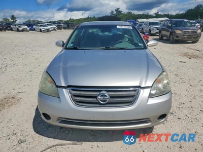 Piąte zdjęcie samochodu w środku: 2004 NISSAN ALTIMA 2.5 VIN:1N4AL11D04C143463 - miniatura