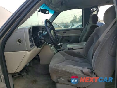 Zdjęcie 7 z 13 samochodu: 2001 GMC YUKON XL C1500 VIN:3GKEC16T91G101916 - miniatura