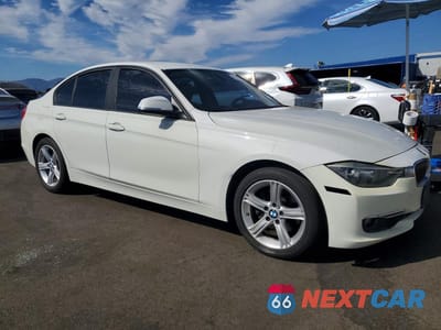 Czwarte zdjęcie samochodu z boku: 2012 BMW 328 I VIN:WBA3A5G50CNN65782 - miniatura