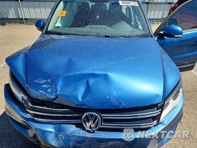 Zdjęcie 12 z 13 samochodu: 2018 VOLKSWAGEN TIGUAN LIMITED VIN:WVGBV7AX8JK004376 - miniatura