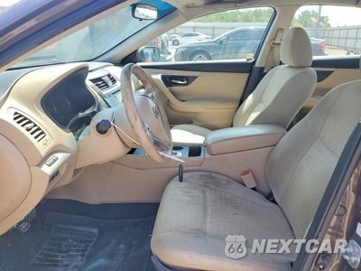 Zdjęcie 7 z 12 samochodu: 2017 NISSAN ALTIMA 2.5 S VIN:1N4AL3AP4HN317387 - miniatura