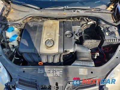 Zdjęcie 11 z 12 samochodu: 2005 VOLKSWAGEN NEW JETTA 2.5 VIN:3VWRF71K45M620673 - miniatura