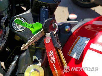 Zdjęcie 8 z 10 samochodu: 2017 SUZUKI SV650 VIN:JS1VP55A5H2100119 - miniatura