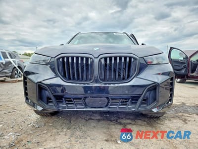 Piąte zdjęcie samochodu w środku: 2026 BMW X5 XDRIVE40I VIN:5UX23EU07T9420022 - miniatura