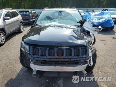 Piąte zdjęcie samochodu w środku: 2019 JEEP COMPASS LATITUDE VIN:3C4NJDBB6KT812417 - miniatura