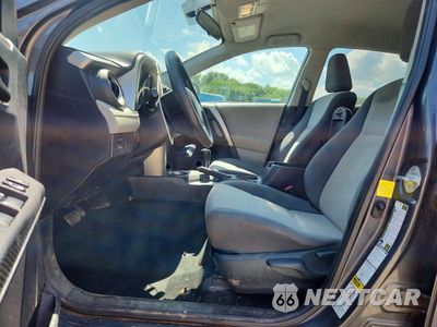 Zdjęcie 7 z 13 samochodu: 2013 TOYOTA RAV4 LE VIN:2T3BFREV8DW093366 - miniatura