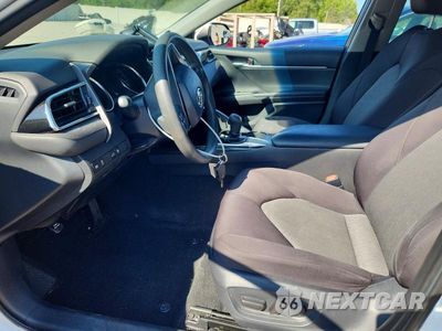 Zdjęcie 7 z 12 samochodu: 2018 TOYOTA CAMRY LE VIN:4T1B11HK4JU609227 - miniatura
