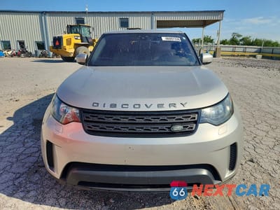 Piąte zdjęcie samochodu w środku: 2017 LAND ROVER DISCOVERY SE VIN:SALRGBBVXHA037322 - miniatura