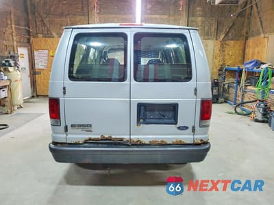Zdjęcie 6 z 13 samochodu: 2007 FORD ECONOLINE E350 SUPER DUTY WAGON VIN:1FBNE31LX7DB35348 - miniatura