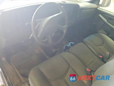 Zdjęcie 8 z 12 samochodu: 2003 CHEVROLET SILVERADO K1500 VIN:1GCEK19V13E298005 - miniatura