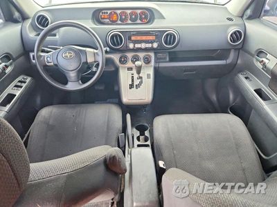 Zdjęcie 8 z 12 samochodu: 2008 SCION XB BASE VIN:JTLKE50E081060308 - miniatura
