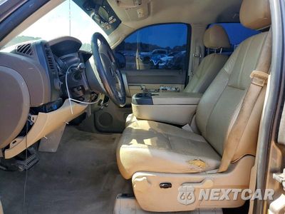 Zdjęcie 7 z 12 samochodu: 2012 CHEVROLET SILVERADO K1500 LT VIN:3GCPKSE72CG285634 - miniatura