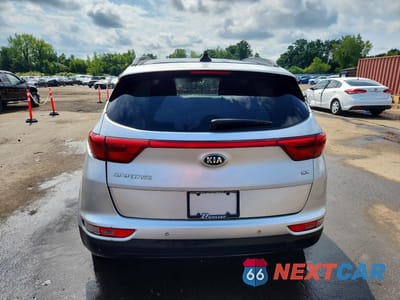 Zdjęcie 6 z 13 samochodu: 2018 KIA SPORTAGE EX VIN:KNDPNCAC3J7406860 - miniatura