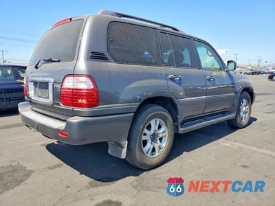 Trzecie zdjęcie samochodu z tyłu: 2005 LEXUS LX 470 VIN:JTJHT00W254002330 - miniatura