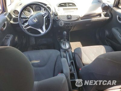 Zdjęcie 8 z 12 samochodu: 2009 HONDA FIT SPORT VIN:JHMGE884X9C001494 - miniatura