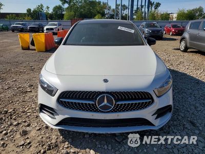 Piąte zdjęcie samochodu w środku: 2020 MERCEDES-BENZ A 220 4MATIC VIN:W1K3G4FB1LW044461 - miniatura