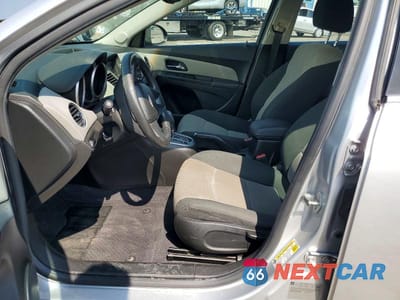 Zdjęcie 7 z 12 samochodu: 2012 CHEVROLET CRUZE LS VIN:1G1PC5SH0C7202587 - miniatura
