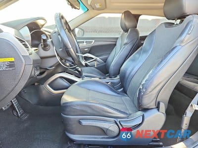 Zdjęcie 7 z 13 samochodu: 2013 HYUNDAI VELOSTER BASE VIN:KMHTC6AD5DU144436 - miniatura