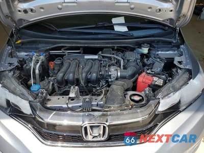 Zdjęcie 12 z 13 samochodu: 2018 HONDA FIT LX VIN:3HGGK5H49JM735413 - miniatura