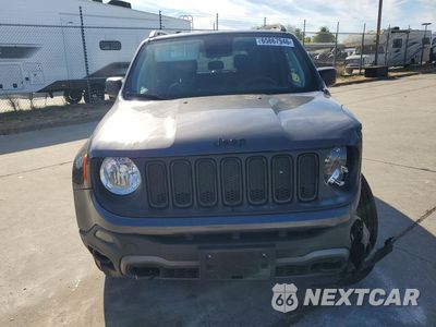 Piąte zdjęcie samochodu w środku: 2018 JEEP RENEGADE SPORT VIN:ZACCJBABXJPH84284 - miniatura